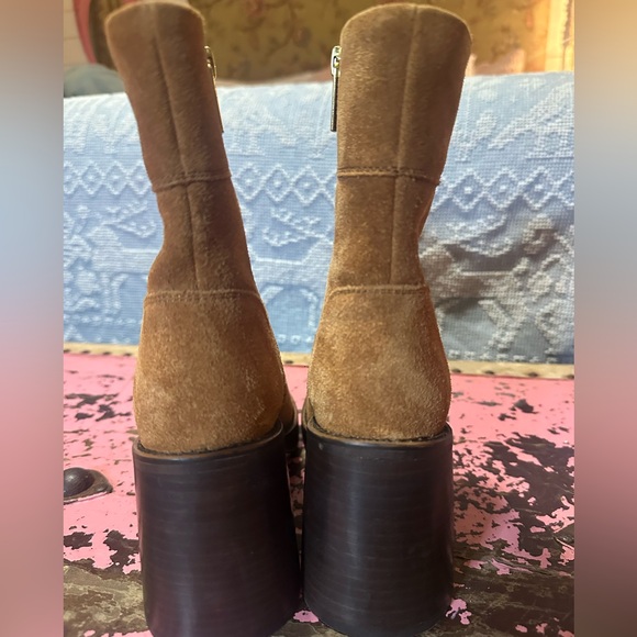 ASOS Women’s Suede boots with platform heels sz 7 - NEW - Picture 8 of 12